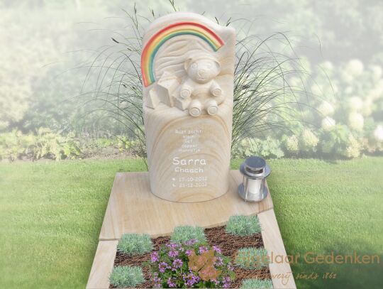 Zandkleurige kindergrafsteen met regenboog