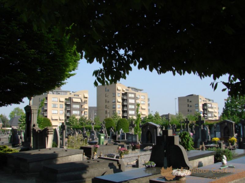 grafsteen Oss Eikenboomgaard (RK)