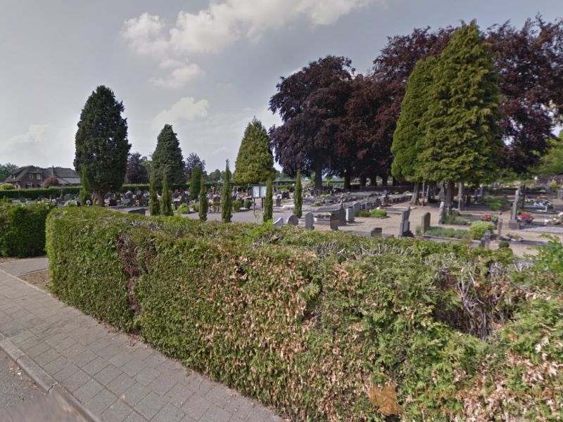 grafstenen Wehl Rooms Katholieke Begraafplaats Wehl