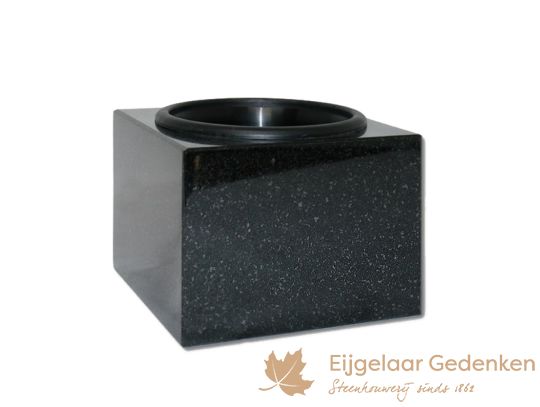 Bloempotten en bloembakken
