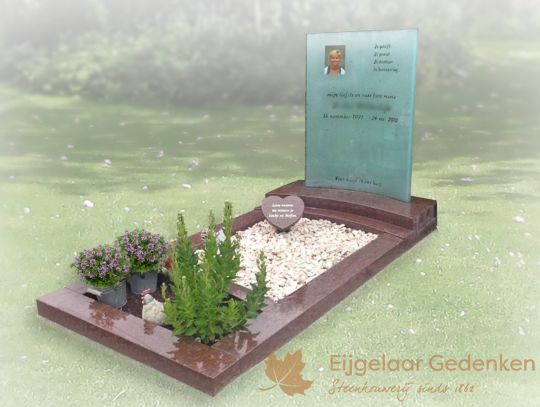 Glazen grafmonument AE06 met foto