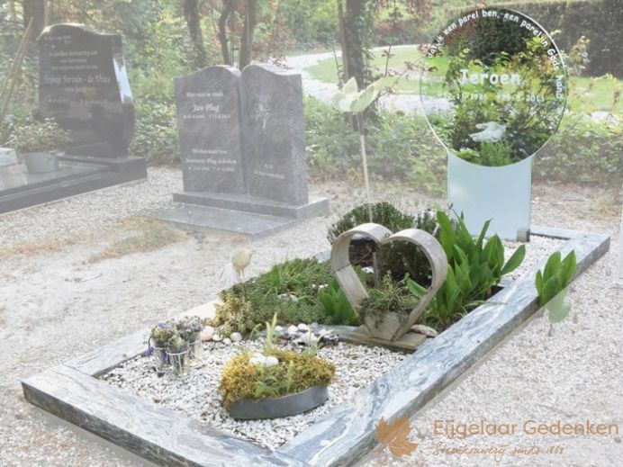 Glazen grafmonument AE05 met rond glas foto 1