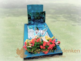 Glazen grafmonument AE19 van blauw glas