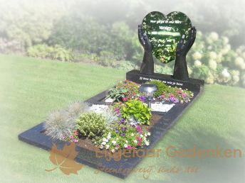 Glazen grafmonument AE78 met hart van glas