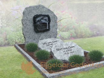 Grafsteen met glazen letterplaat