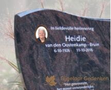 Klassieke grafsteen met porseleinen foto foto 2