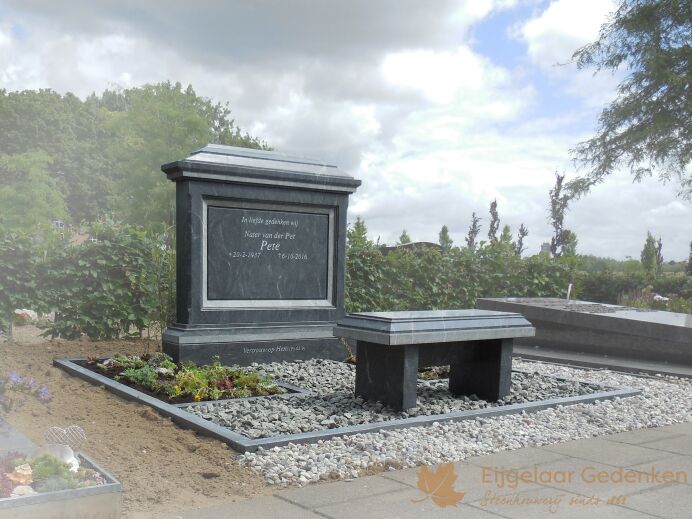 Klassieke grafmonumenten foto 1
