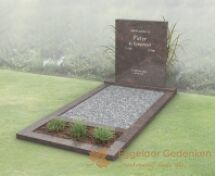 Modern budget grafmonument met bloemstrook foto 1