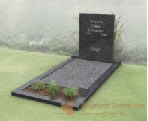 Modern budget grafmonument met bloemstrook foto 1