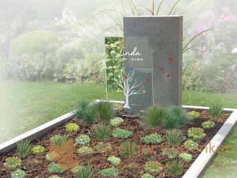 Moderne kindergrafsteen met glazen letterplaat
