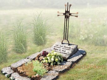 Natuurlijk grafmonument met kruis