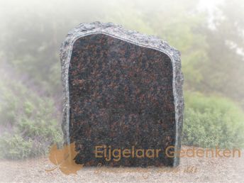 Ruwe grafsteen 02 | E079 van Tan Brown graniet