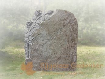 Ruwe grafsteen 07 van Palissander