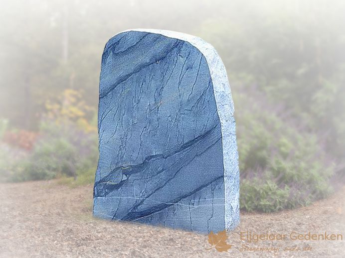 Ruwe grafsteen 10 van Azul Macauba foto 1
