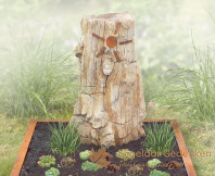 Versteend hout met cortenstaal grafmonument foto 3